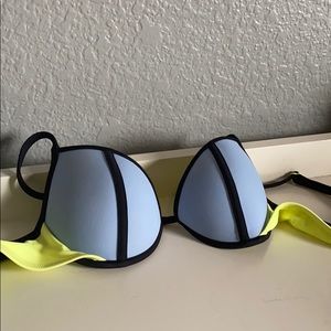 Victoria’s Secret Bikini Top